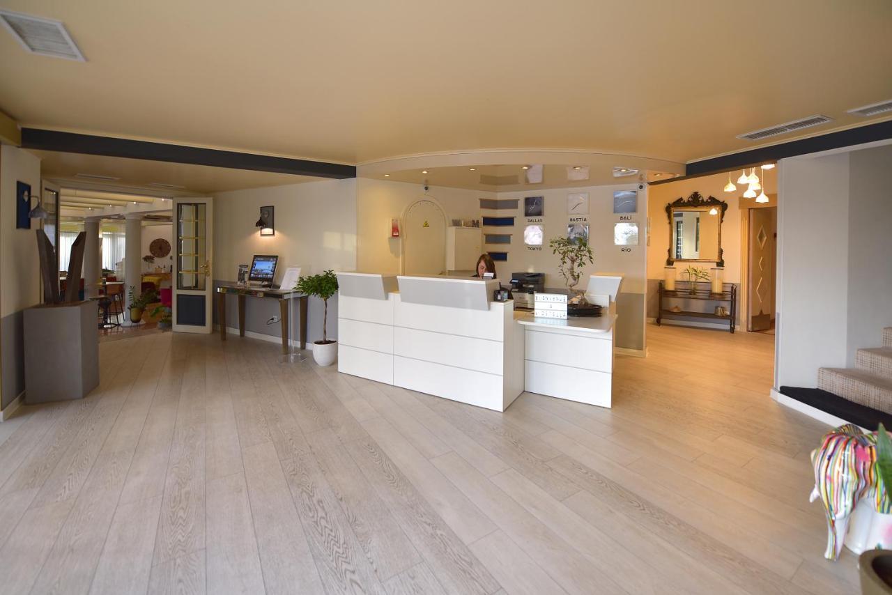 Ostella & Hotel 4*